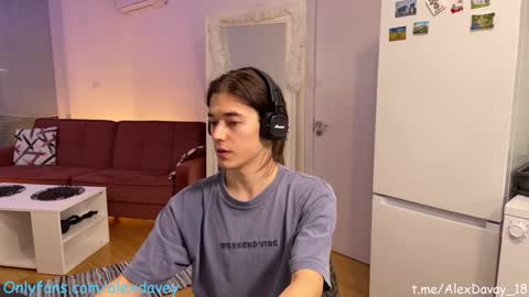           online show from 13, 1, 2025