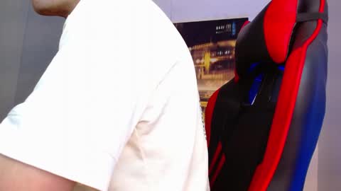 alexgiraldo__ online show from 27, 5, 2026