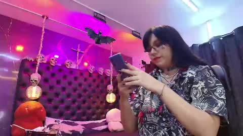 Snapshot of alexhoe_ chatting on 18, 2, 2025 Alex online show from 18, 2, 2025