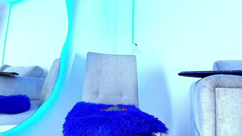 alexhotdame online show from 5, 2, 2025