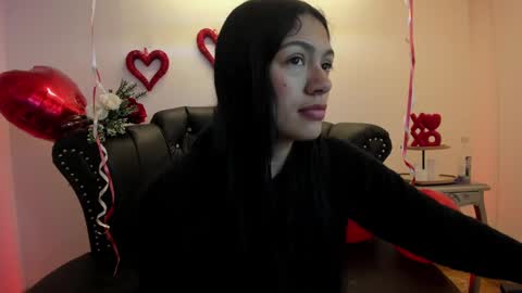 Alexiaa  Online 1430 to 2100 GMT-5 online show from 15, 2, 2025