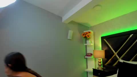 Snapshot of alexiahcollins chatting on 16, 2, 2025 AlexiahCollins online show from 16, 2, 2025