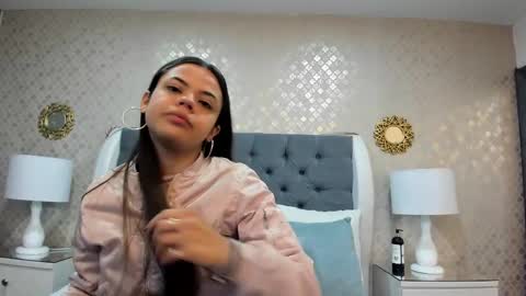 Snapshot of alexiahcollins chatting on 20, 2, 2025 AlexiahCollins online show from 20, 2, 2025