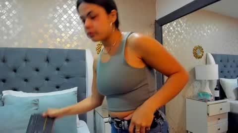 Snapshot of alexiahcollins chatting on 7, 3, 2025 AlexiahCollins online show from 7, 3, 2025