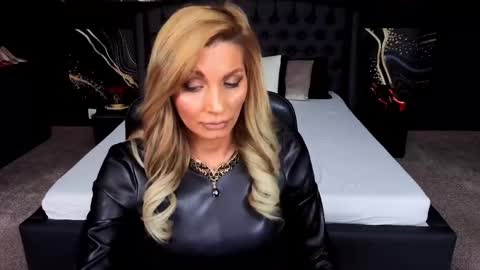Snapshot of alexiakendall chatting on 15, 4, 2026 Alexia online show from 15, 4, 2026