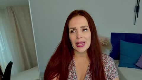 Snapshot of alexis_lovelyy chatting on 13, 10, 2025 alexis_lovelyy online show from 13, 10, 2025