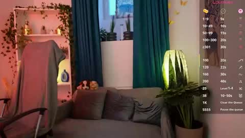 Alexis online show from 24, 10, 2025