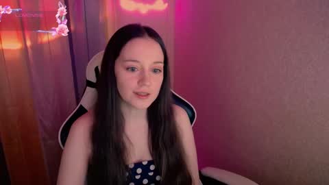 Snapshot of alexis_miss chatting on 8, 3, 2025 Alexis Miss online show from 8, 3, 2025