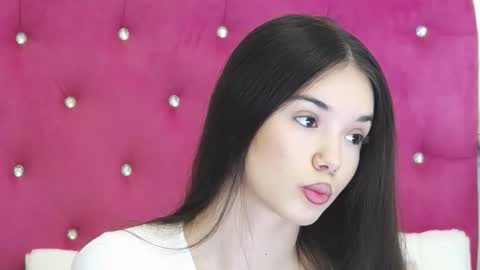 Snapshot of alexisdevine chatting on 6, 2, 2026 alexisdevine online show from 6, 2, 2026