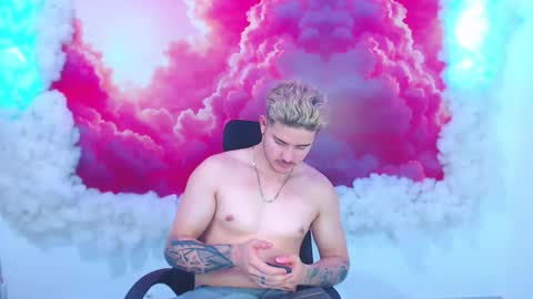 Alex online show from 7, 10, 2025