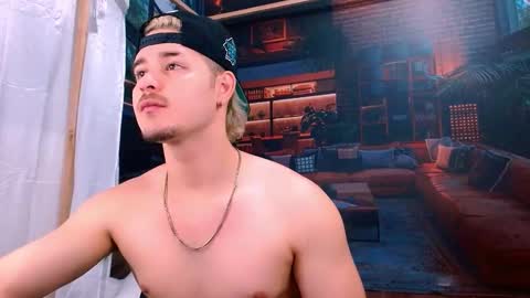 Alex online show from 1, 11, 2025