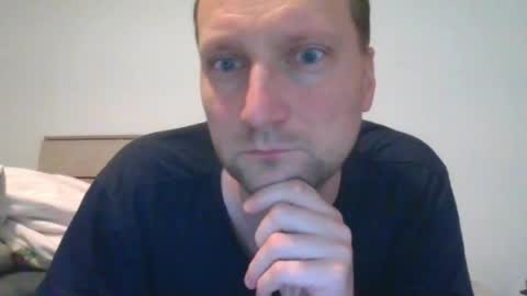 Snapshot of alexswitch8888 chatting on 15, 12, 2025 Alex online show from 15, 12, 2025