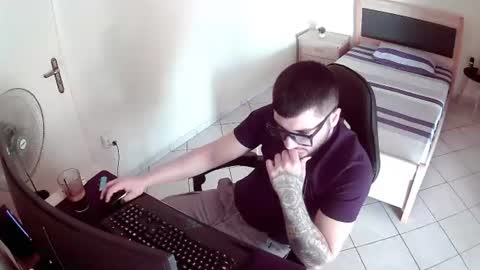 Snapshot of alexthepro00 chatting on 19, 6, 2026 alexthepro00 online show from 19, 6, 2026