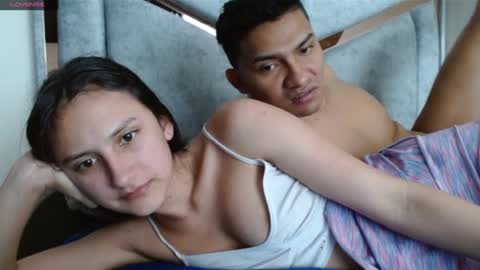 Snapshot of alexvsluisa chatting on 26, 2, 2025 alex y luisa online show from 26, 2, 2025