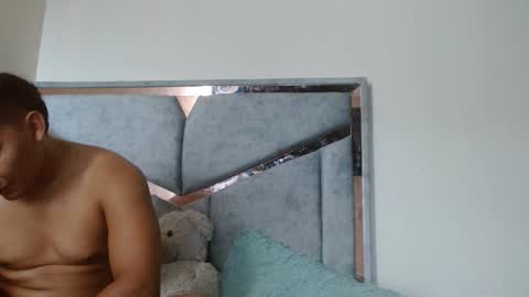 alex y luisa online show from 3, 3, 2026