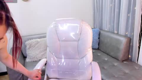 Snapshot of alexx_scoot chatting on 30, 12, 2024 Alexx online show from 30, 12, 2024