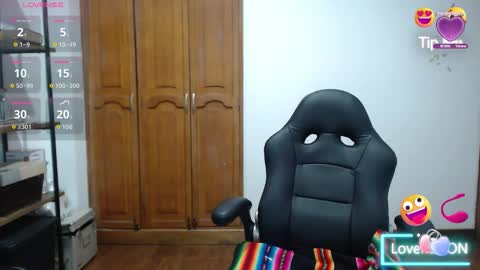 Snapshot of alexxandra20 chatting on 2, 10, 2025 alexa online show from 2, 10, 2025