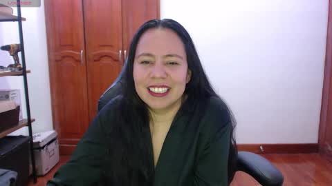Snapshot of alexxandra20 chatting on 11, 10, 2025 alexa online show from 11, 10, 2025