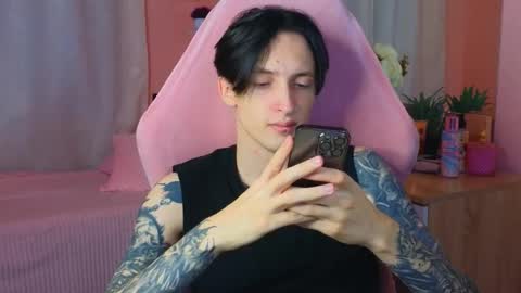 Alex online show from 2, 10, 2025