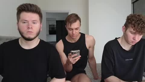 Snapshot of alexxx_d chatting on 6, 6, 2026 AlexDimaIgor online show from 6, 6, 2026