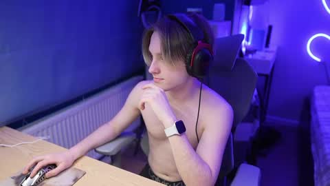 Alexycutie online show from 18, 4, 2026