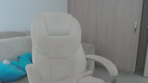 alexyferrer1 online show from 17, 10, 2025