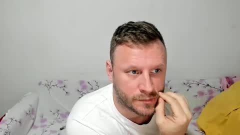 Snapshot of alexyno2020 chatting on 5, 2, 2025 alexyno2022 ONLYFANS online show from 5, 2, 2025