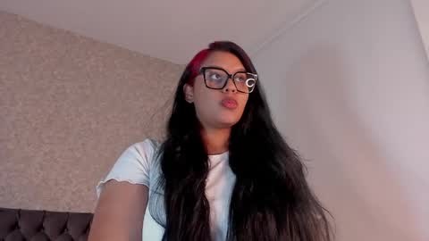 Snapshot of aleya_black chatting on 10, 4, 2026 aleya_black online show from 10, 4, 2026