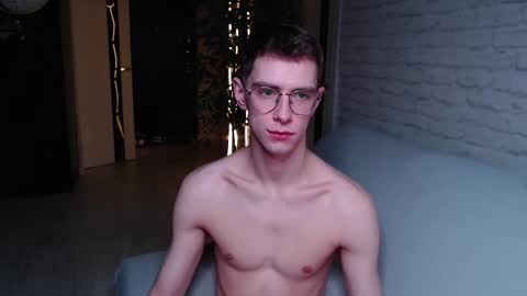 Alfie online show from 1, 11, 2025