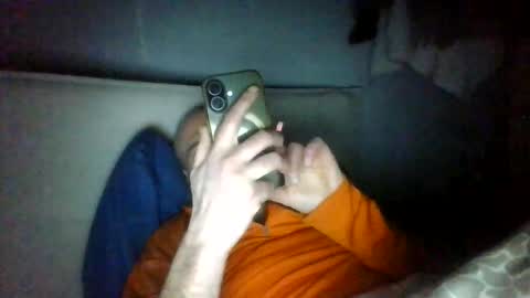 Edgarrrdd1021 online show from 14, 4, 2026