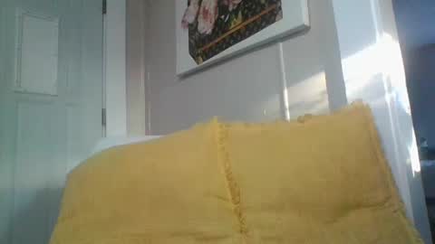 Snapshot of ali_tayler chatting on 5, 10, 2025 ali_tayler online show from 5, 10, 2025