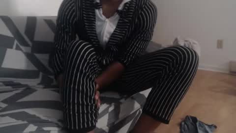 Snapshot of aliasallday chatting on 7, 1, 2025 Alias online show from 7, 1, 2025