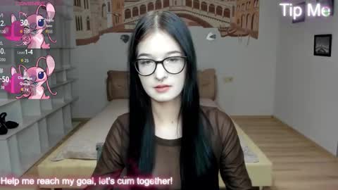 Snapshot of alicamoons chatting on 26, 9, 2025 Alica online show from 26, 9, 2025