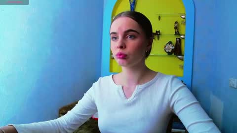 alice online show from 24, 4, 2026