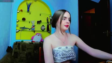 Snapshot of alicanewlove chatting on 20, 5, 2026 alice online show from 20, 5, 2026