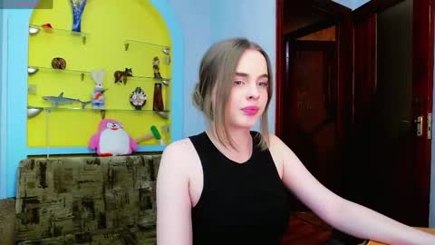 Snapshot of alicanewlove chatting on 6, 6, 2026 alice online show from 6, 6, 2026