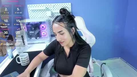 alice_26__ online show from 22, 10, 2025