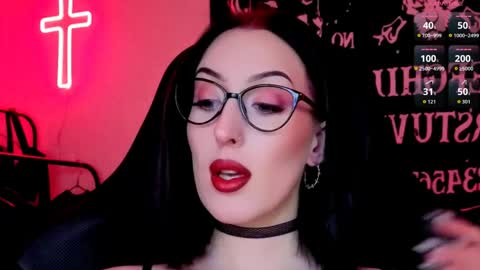 Snapshot of alice___mistress chatting on 8, 5, 2026 Miss Alice online show from 8, 5, 2026