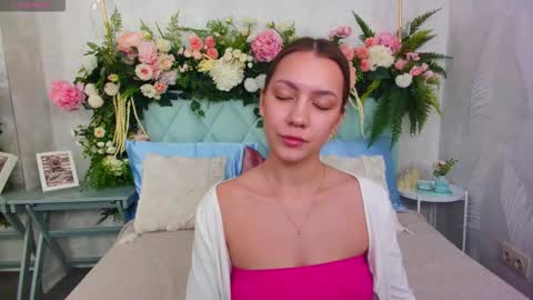 Alice in Wonderland  online show from 2, 2, 2026