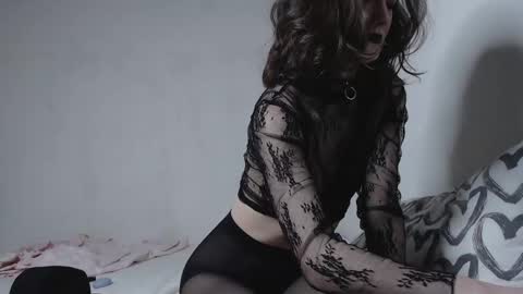 Snapshot of alice_glo chatting on 6, 3, 2025 Alice online show from 6, 3, 2025