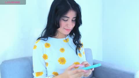 Snapshot of alice_jenner_ chatting on 12, 12, 2024 Alice online show from 12, 12, 2024