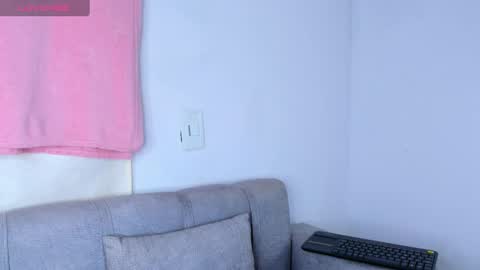 Snapshot of alice_jenner_ chatting on 12, 3, 2025 Alice online show from 12, 3, 2025