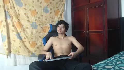 Snapshot of alice_julls chatting on 21, 5, 2026 alice online show from 21, 5, 2026