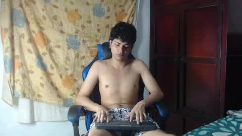 Snapshot of alice_julls chatting on 28, 5, 2026 alice online show from 28, 5, 2026