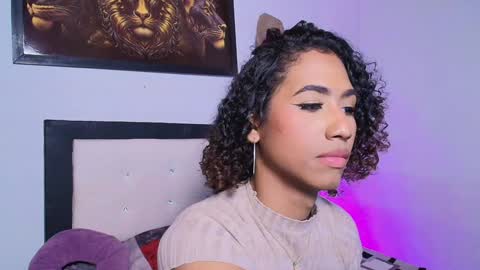 Snapshot of alice_massiel chatting on 27, 12, 2024 online show from 27, 12, 2024