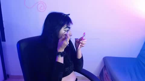      online show from 17, 4, 2026