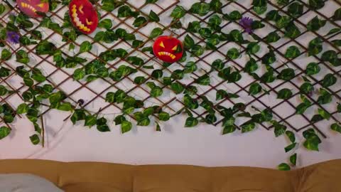 alice_rous21 online show from 28, 10, 2025