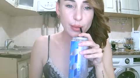 Snapshot of alice_sewx chatting on 27, 11, 2025 Alice Sewx online show from 27, 11, 2025