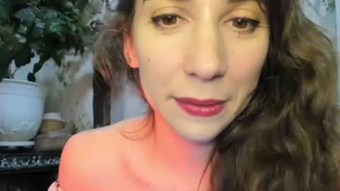 Snapshot of alice_sincere chatting on 28, 6, 2026 Alice Love you all online show from 28, 6, 2026