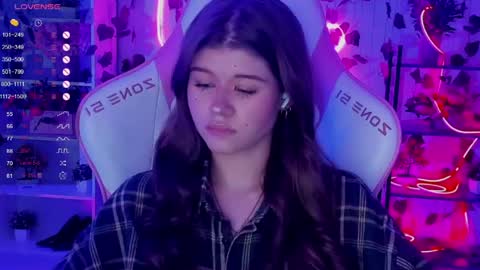 Alice online show from 4, 6, 2026